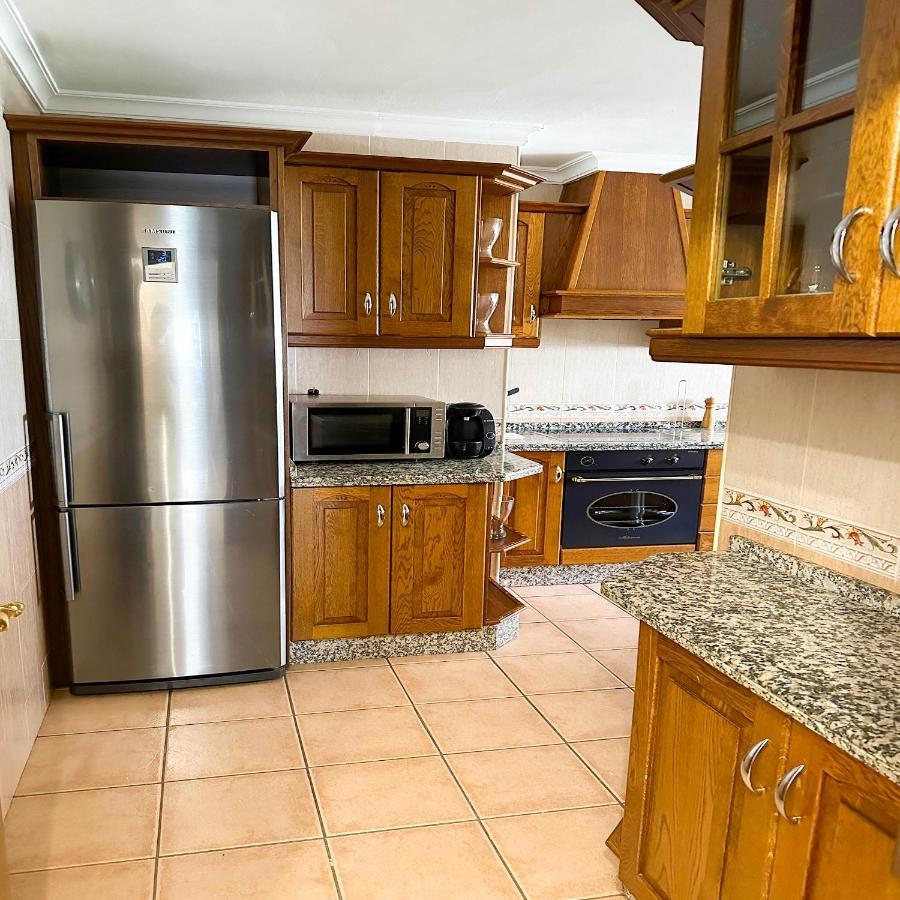 Apartament Catalina - Close To The Beach Естепона Екстериор снимка