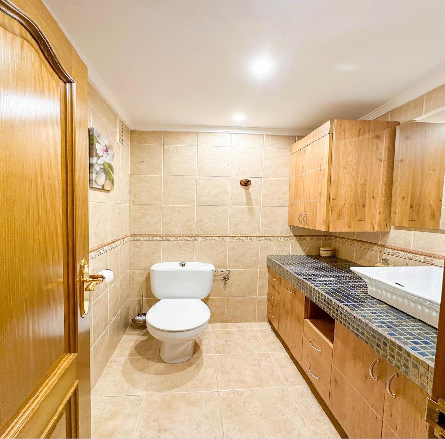 Apartament Catalina - Close To The Beach Естепона Екстериор снимка