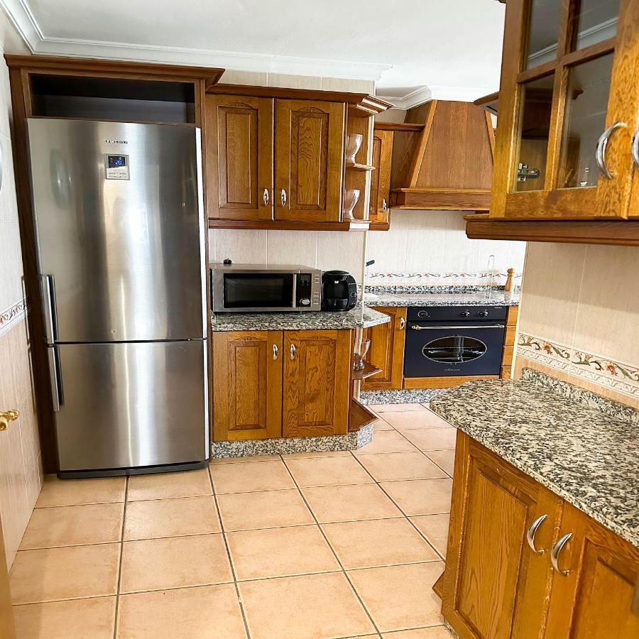 Apartament Catalina - Close To The Beach Естепона Екстериор снимка